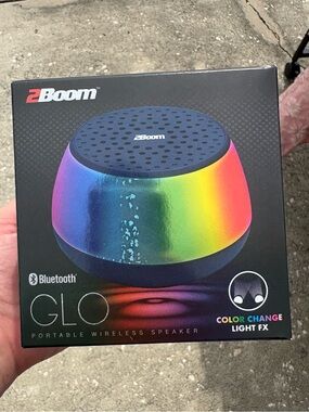 2Boom GLO Bluetooth Portable Wireless Speaker Color Changing Light FX NIB